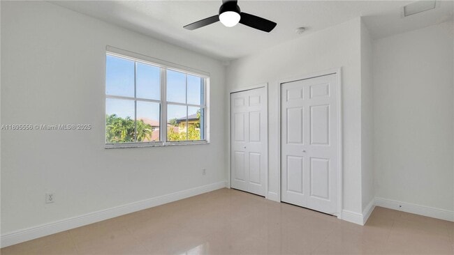 Building Photo - 17994 NW 87th Pl