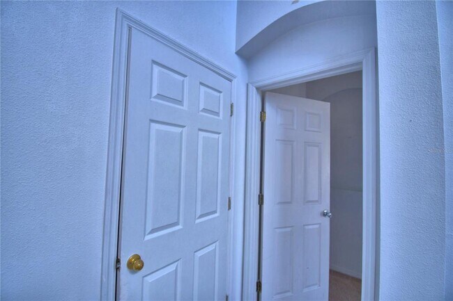 Building Photo - 439 Churchill Ct