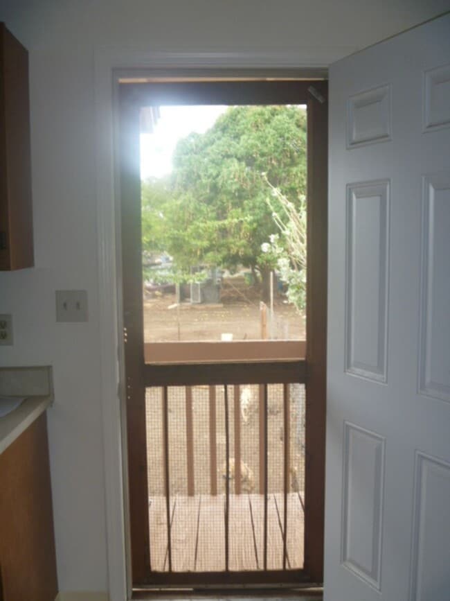 Building Photo - 3/2 $2150.00