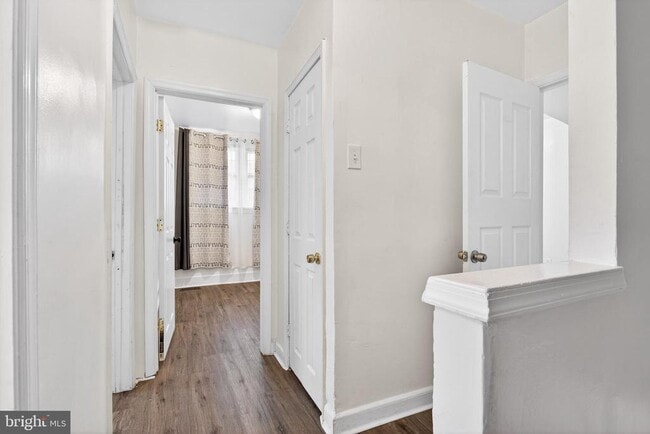 Building Photo - 1118 Sterling Ave