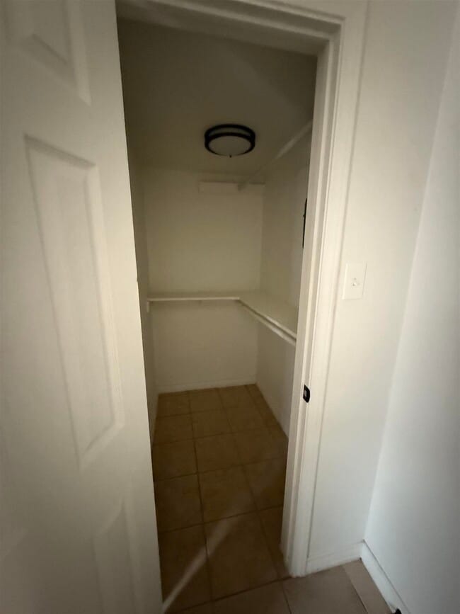 Building Photo - 3315 San Agustin Ave