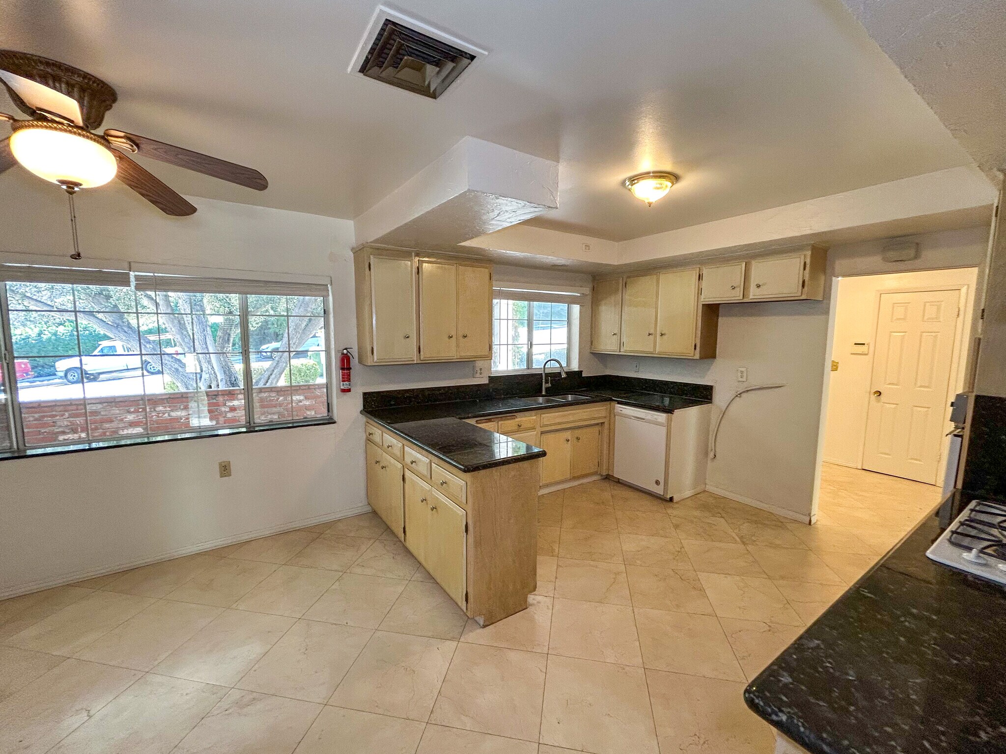 Kitchen 2 - 24507 Hatteras St