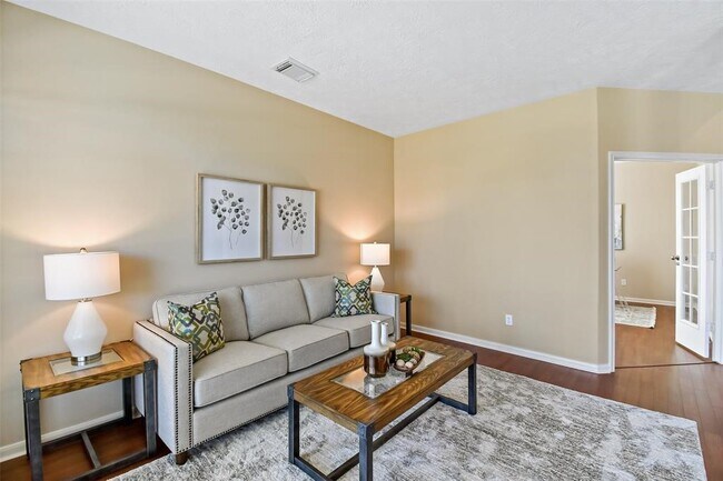 Building Photo - 8019 Spring Bluebonnet Dr