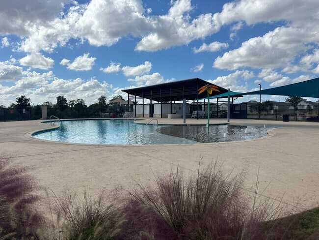 Building Photo - SINGLE FAMILY HOME FOR RENT