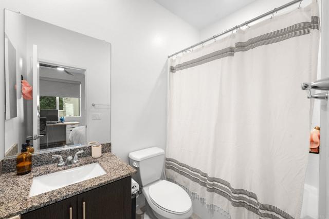 Building Photo - 5485 Seacliff Pl