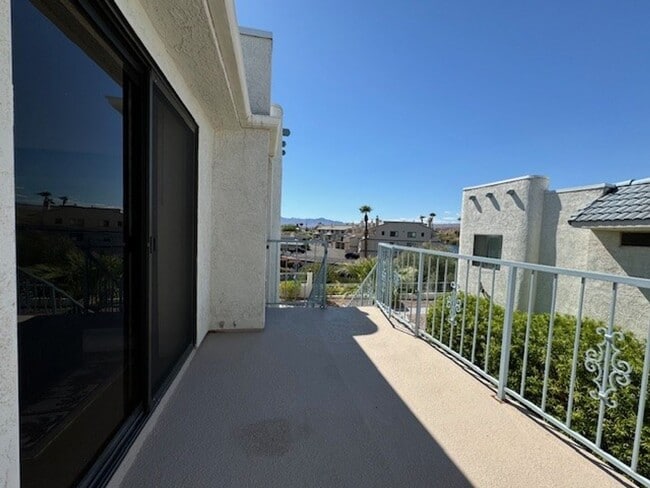 Building Photo - 1663 Highway 95 #B2
