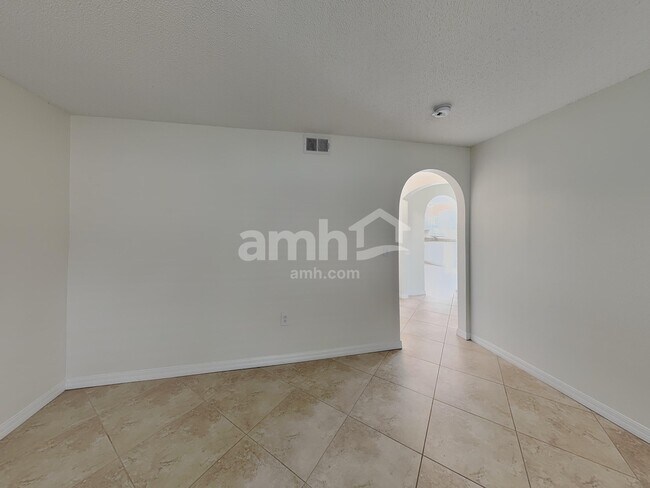 Building Photo - 8255 Settlers Crk Lp