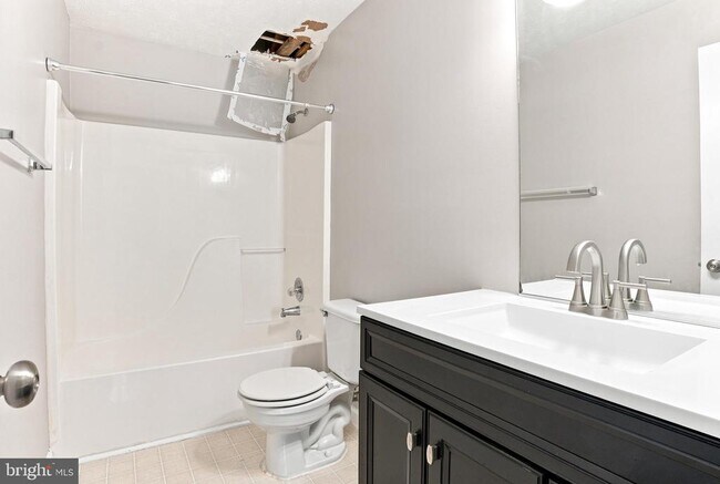 Building Photo - 127 Brookland Terrace