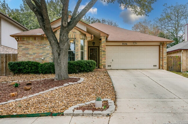 Building Photo - 9126 Big Bethel Dr