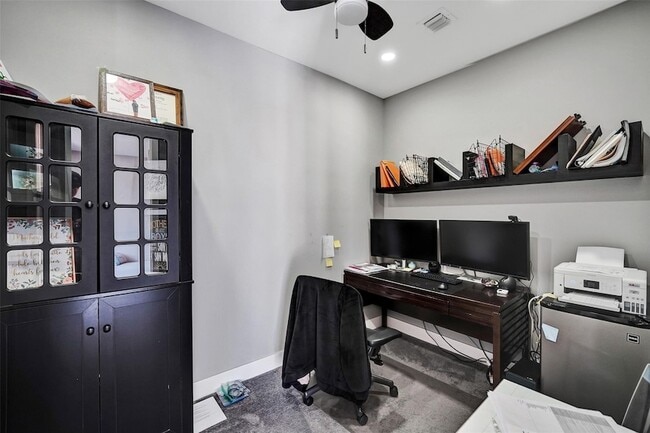 Building Photo - 3534 Forest View Cir