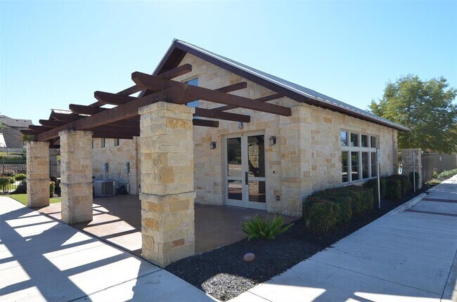Building Photo - 204 Battleship Dr