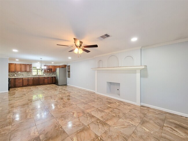 Building Photo - 12934 Ivydale Dr