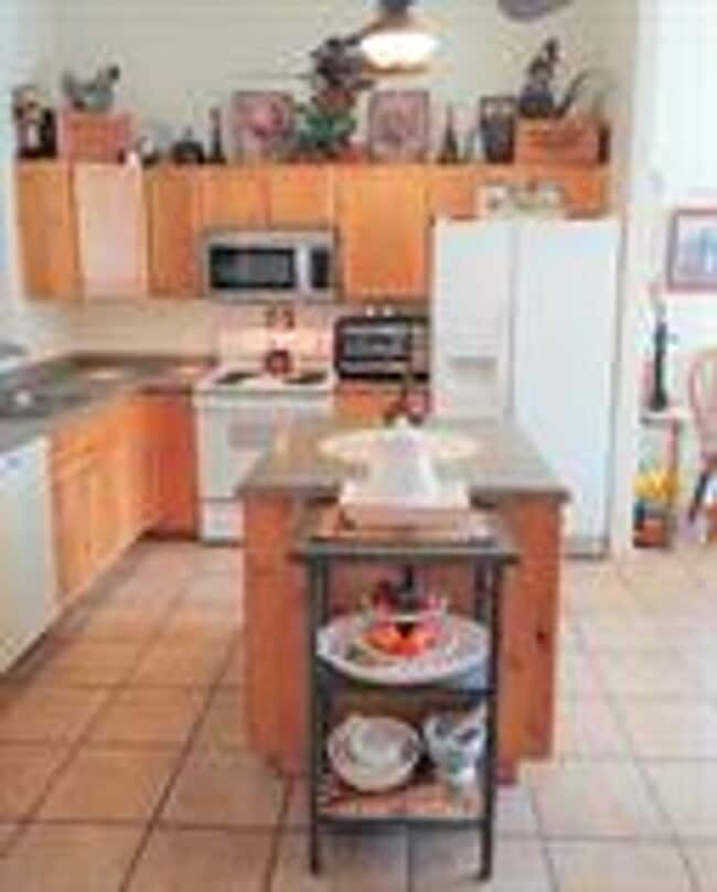 Building Photo - Snow Canyon Home!