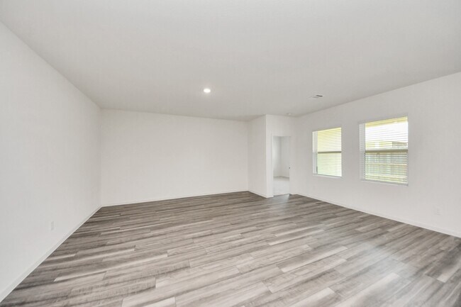 Building Photo - 10307 Costa Ter Dr