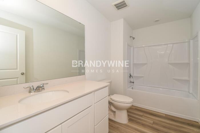 Building Photo - 2893 Grand Finale St