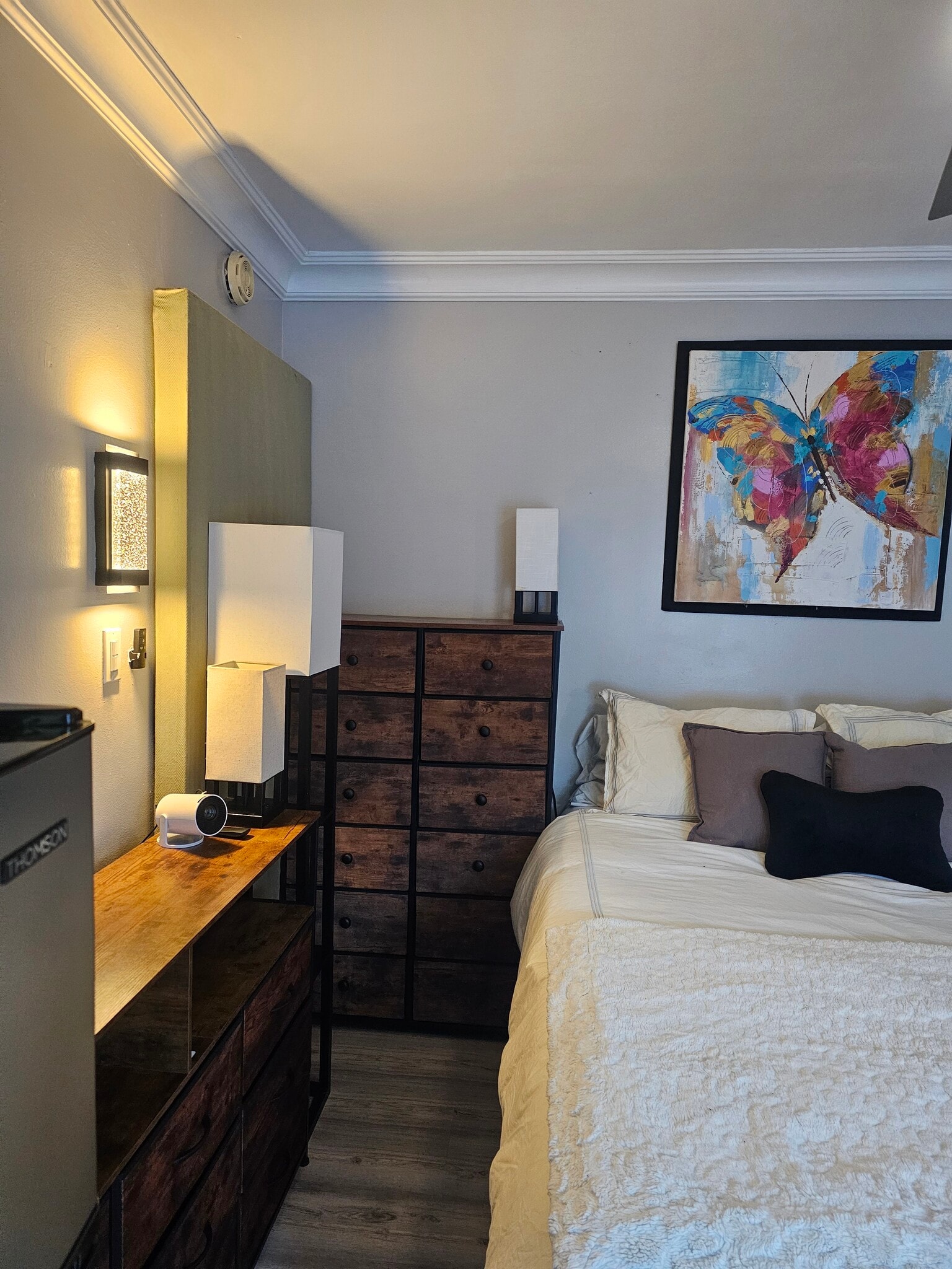 Building Photo - 11314 Malat Way