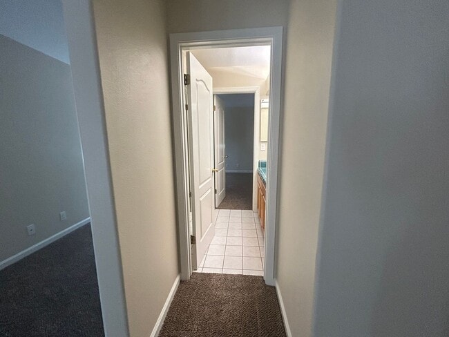 Building Photo - 142 Pine Canyon Rd