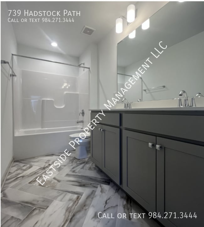 Building Photo - 739 Hadstock Path