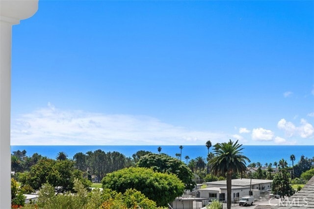 Building Photo - 26509 Via Sacramento