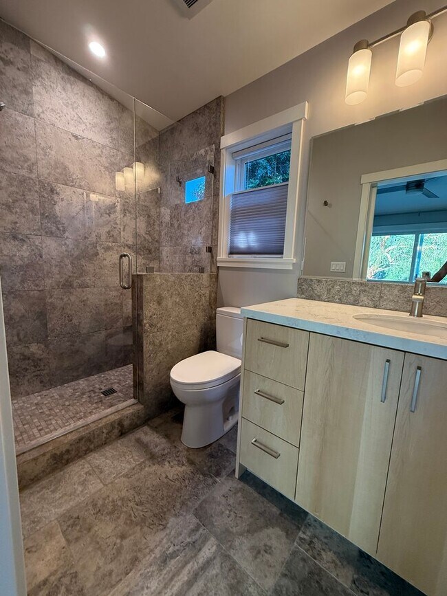 Building Photo - Convenient Modern 2 Bed/2 Bath in Solvang