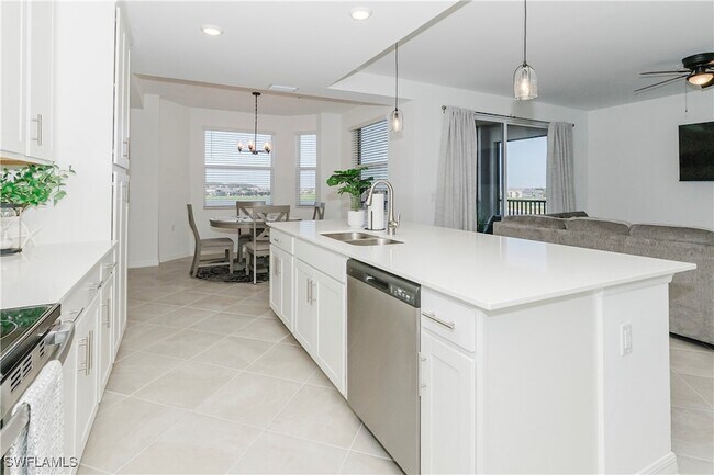 Building Photo - 5583 Double Eagle Cir