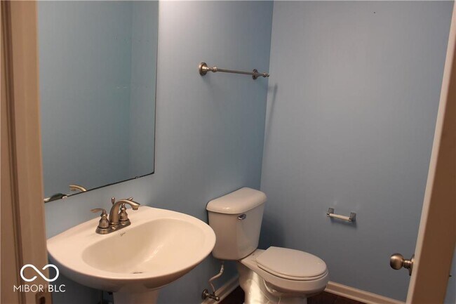 Building Photo - 12117 Royalwood Ct