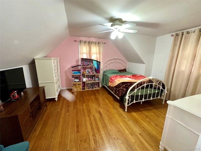 Building Photo - 1316 Mcclure Ave