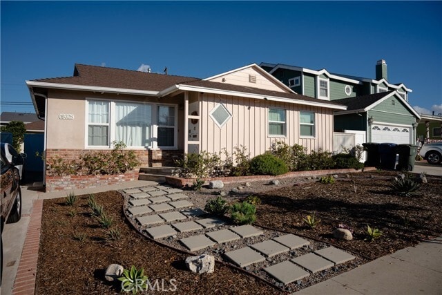 Building Photo - 19328 Entradero Ave