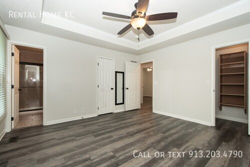 Building Photo - 21351 W 123rd Terrace
