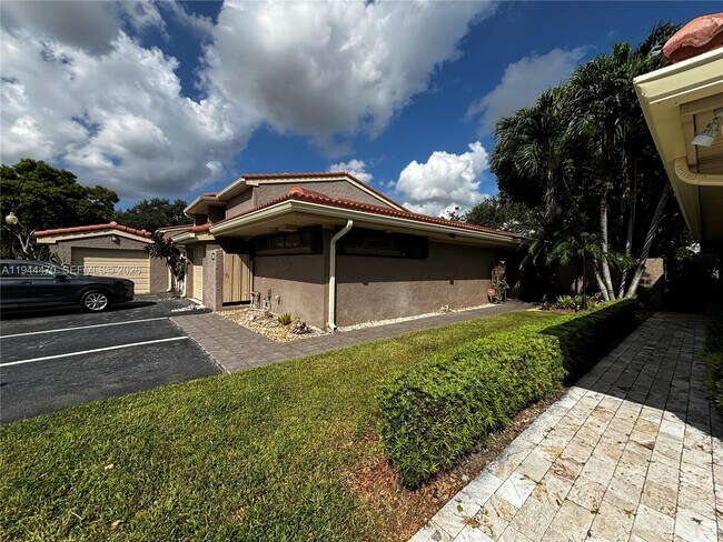 Building Photo - 2001 St Andrews Rd