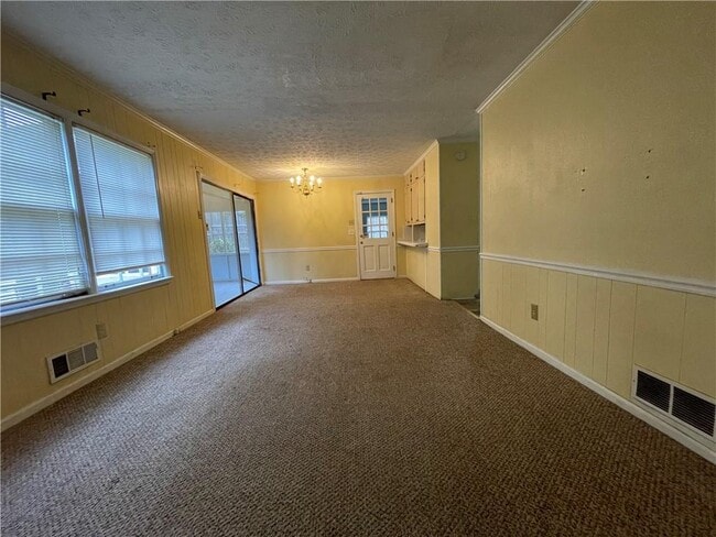 Building Photo - 1675 Lake Lucerne Rd SW