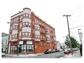 Primary Photo - 2855 S Archer Ave