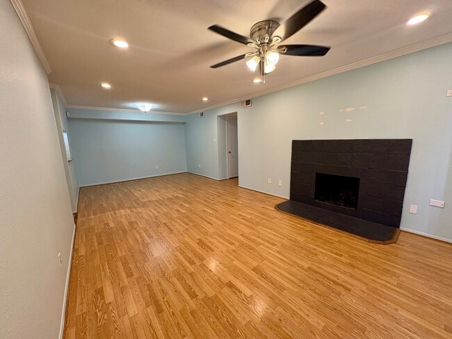 Building Photo - 4635 Wild Indigo St