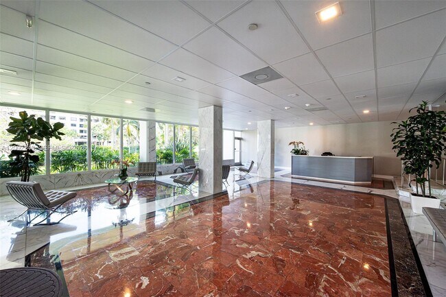 Building Photo - 155 Ocean Ln Dr