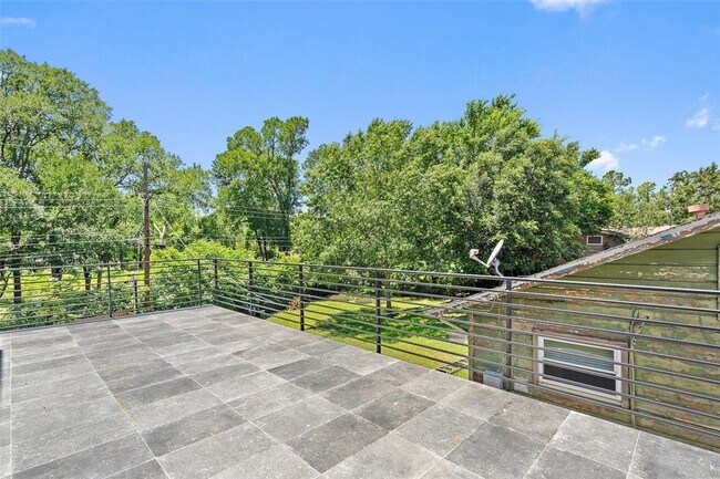Building Photo - 5109 Stone Gate Dr