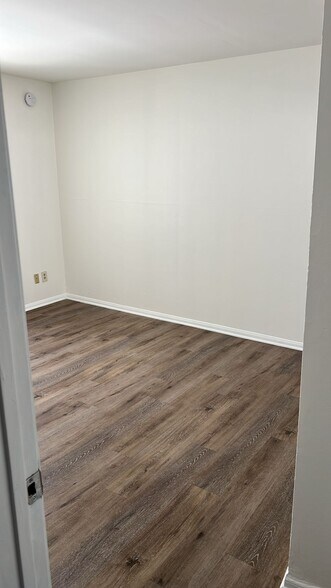 Building Photo - 4184 Arch Dr