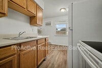 Building Photo - 3805 Pleasant Ave