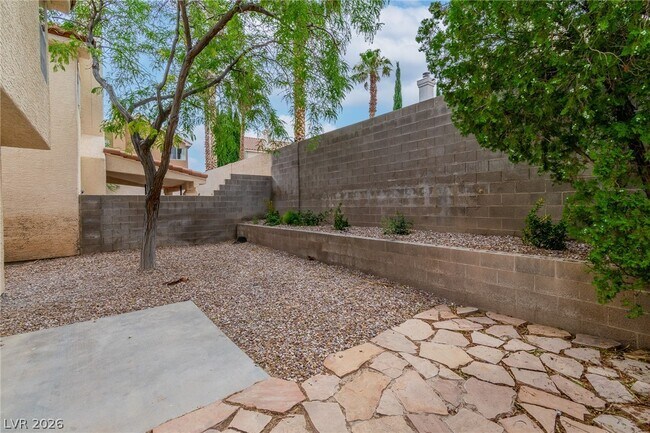 Building Photo - 2313 Tinsley Ct