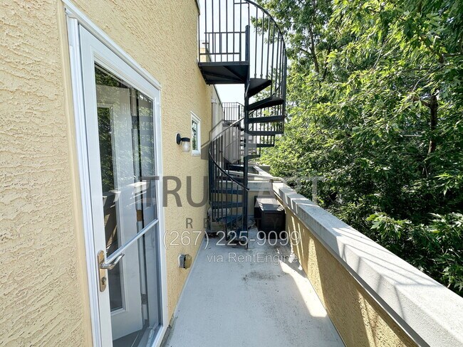 Building Photo - 4128 Apple St