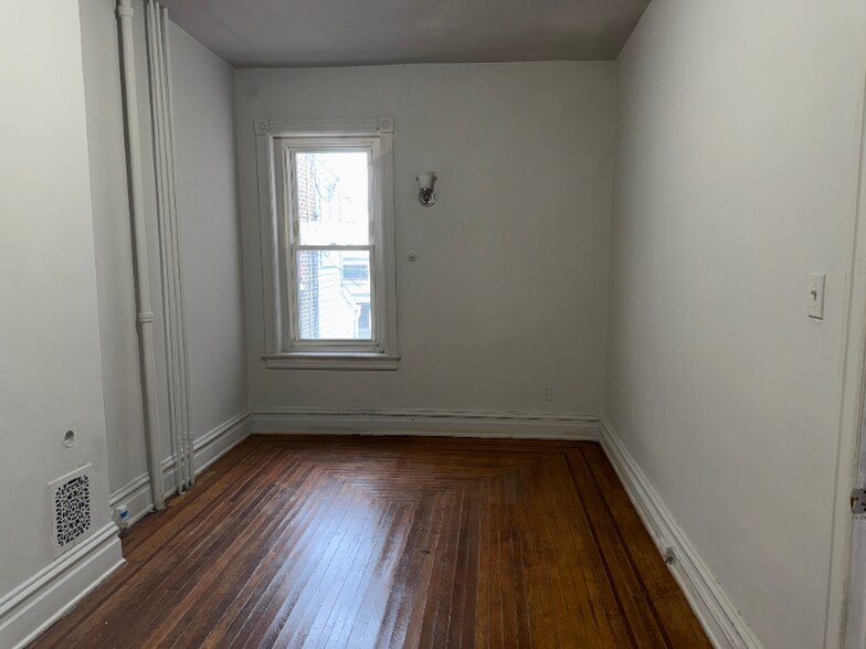 Building Photo - 41 S Franklin St