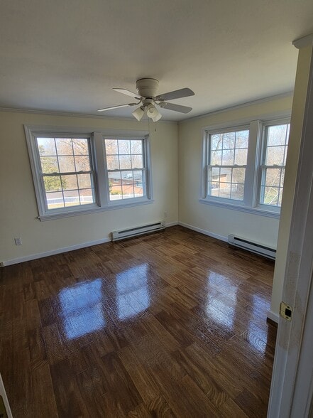 Building Photo - 10 W Way Dr