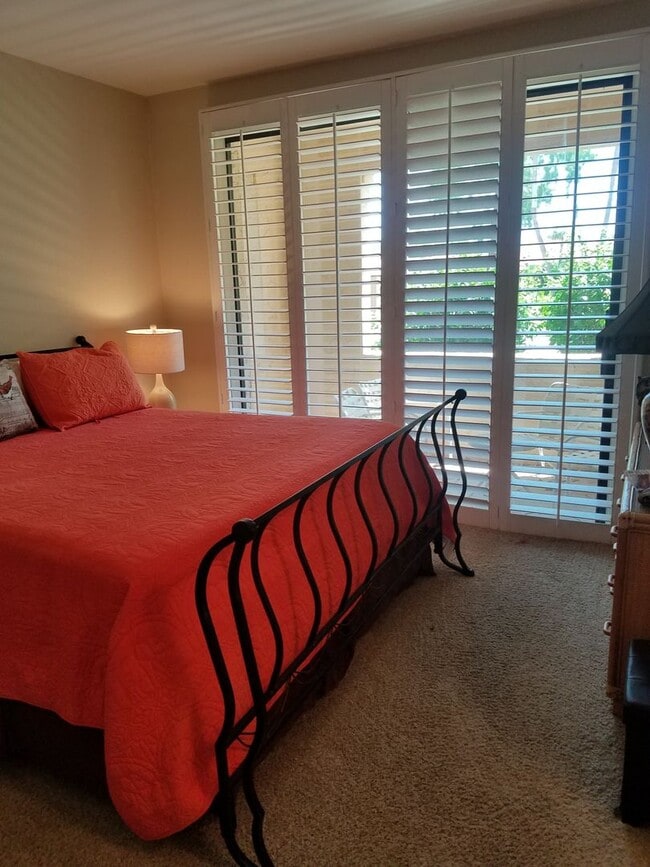 Building Photo - Resort-Style Living in the Heart of Scottsdale Ranch