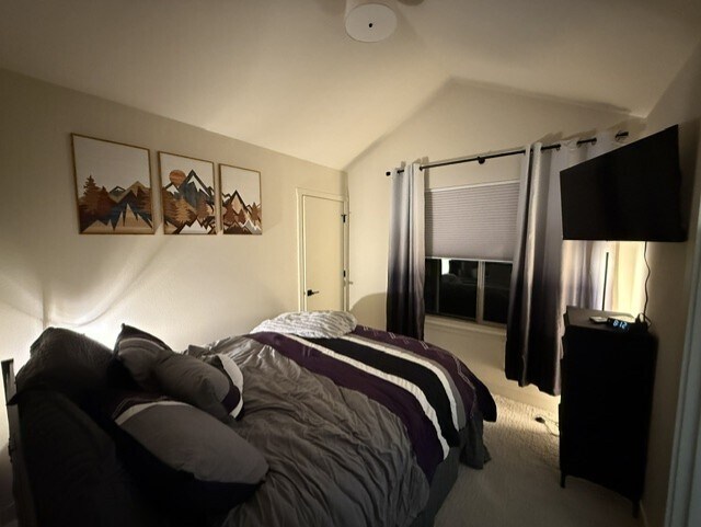 Building Photo - 4836 NE 9th Ave