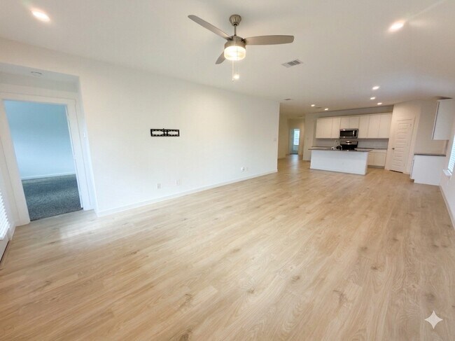 Building Photo - 4946 Pne Hvn Ln