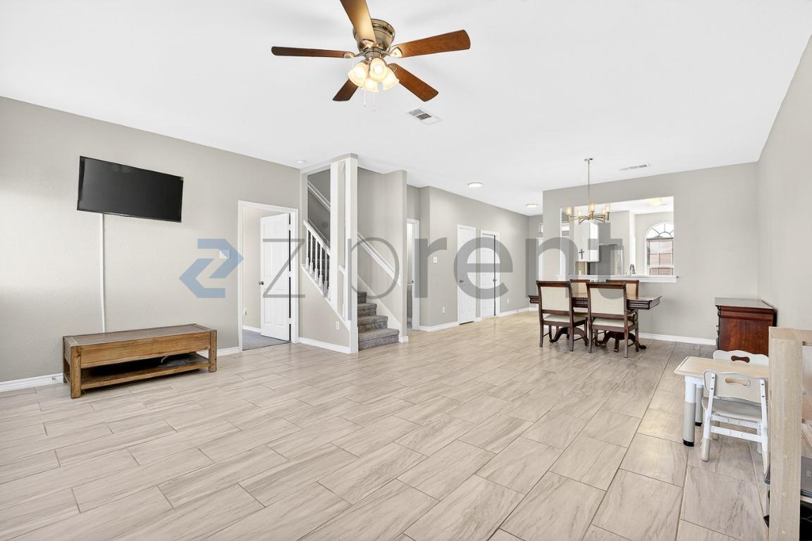 Building Photo - 312 Meadow View Ln