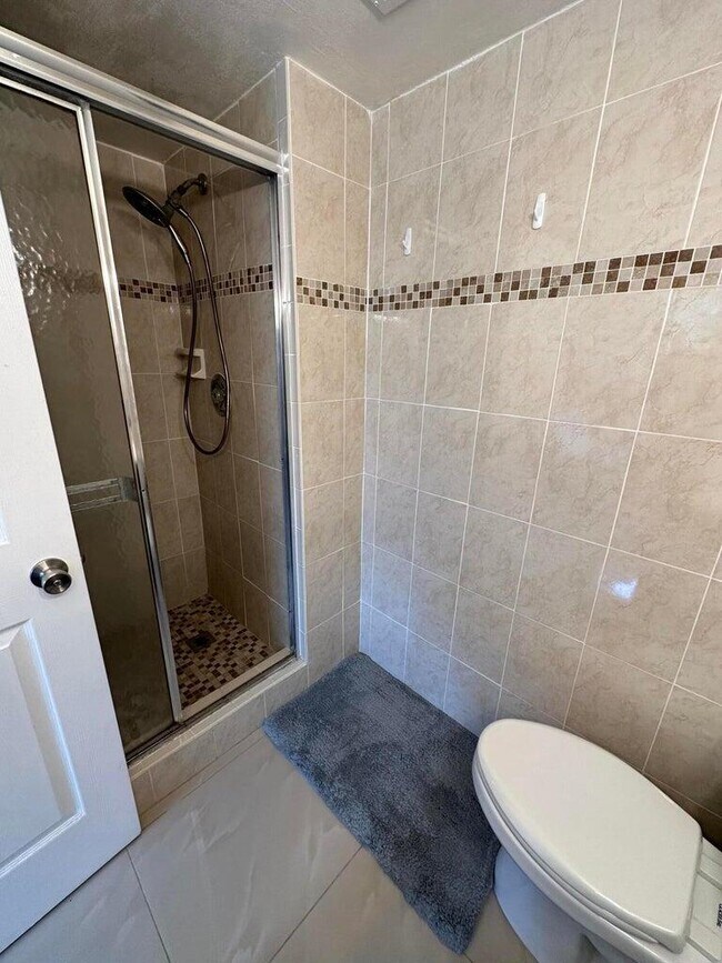 Building Photo - 14671 Bonaire Blvd