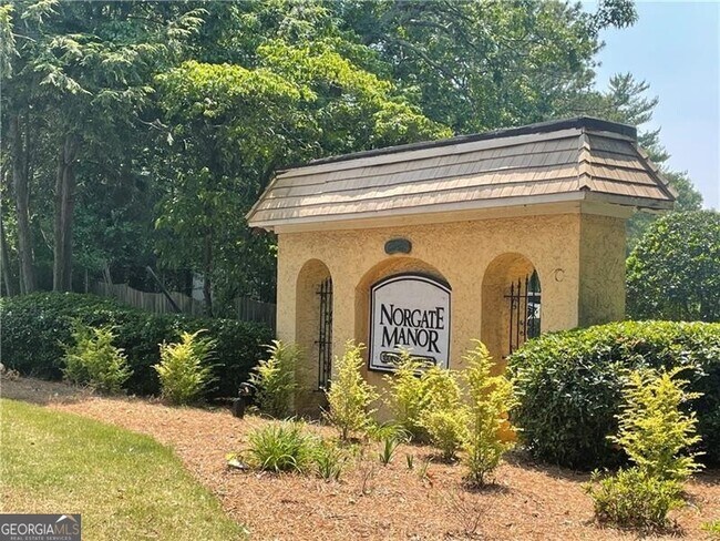 Building Photo - 2390 Lawrenceville Hwy
