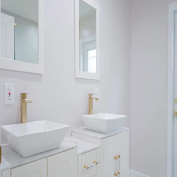 Building Photo - 16840 Superior St