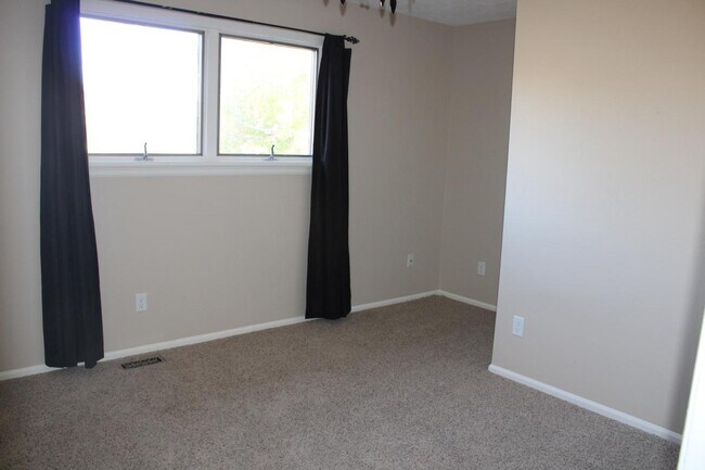 Building Photo - 2115 S Nucla Way