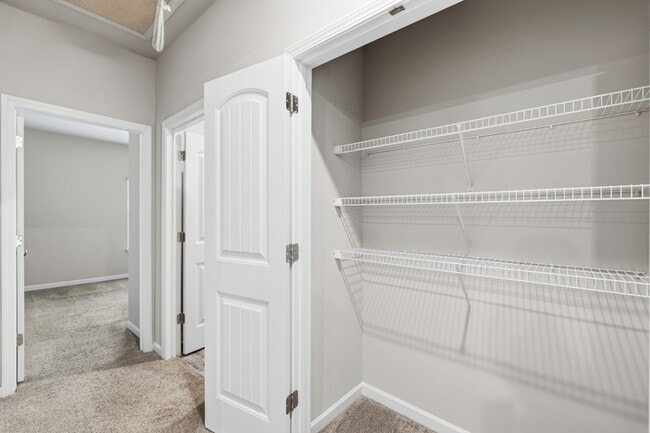 Building Photo - 145 Mandy Ln